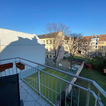 Skylark Cozy Bigger Apartment Budapeste Exterior foto